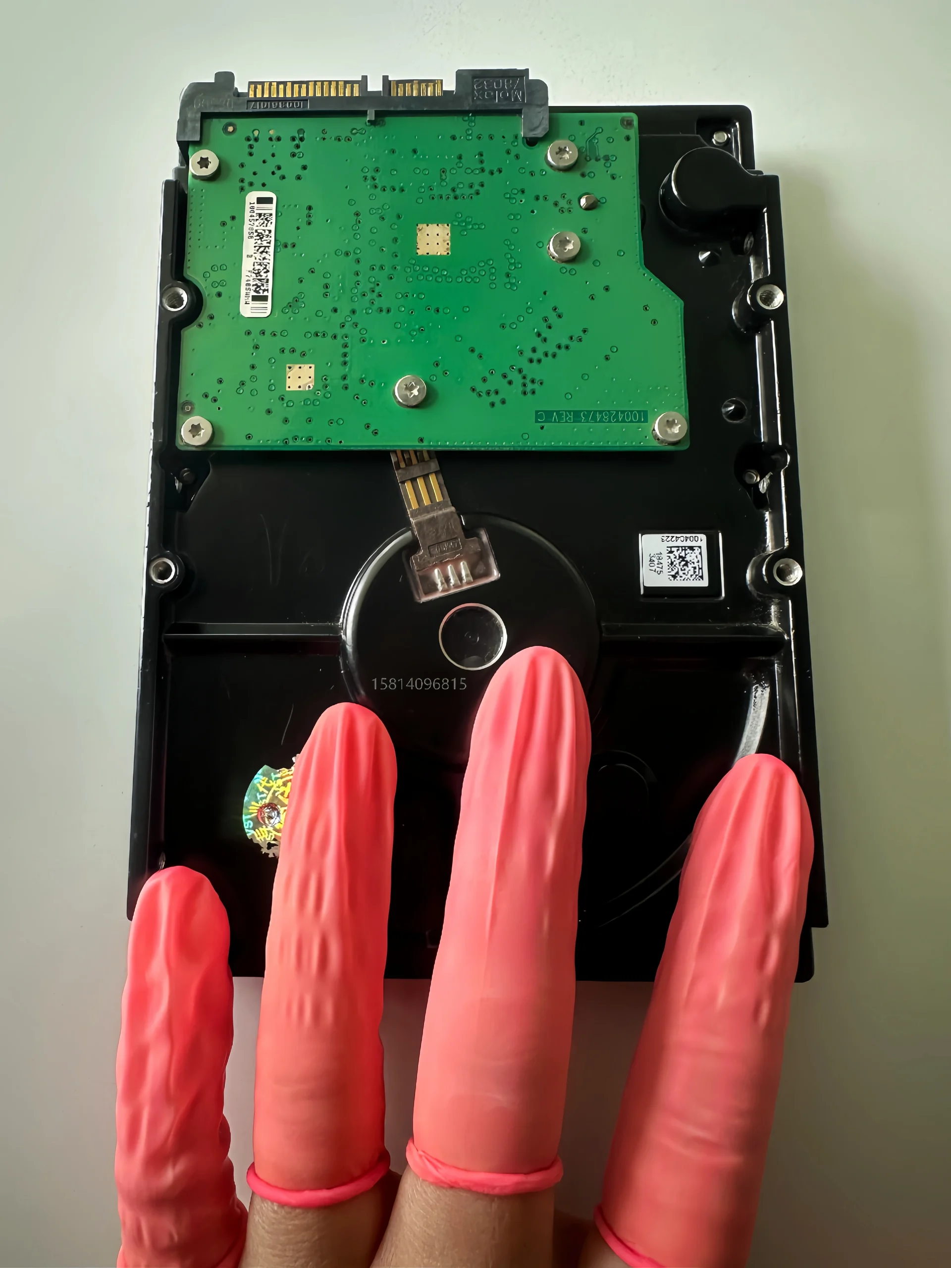 卷边无硫手指套专家 | 高弹耐磨 | 无尘防滑 | 精密电子与净化操作用