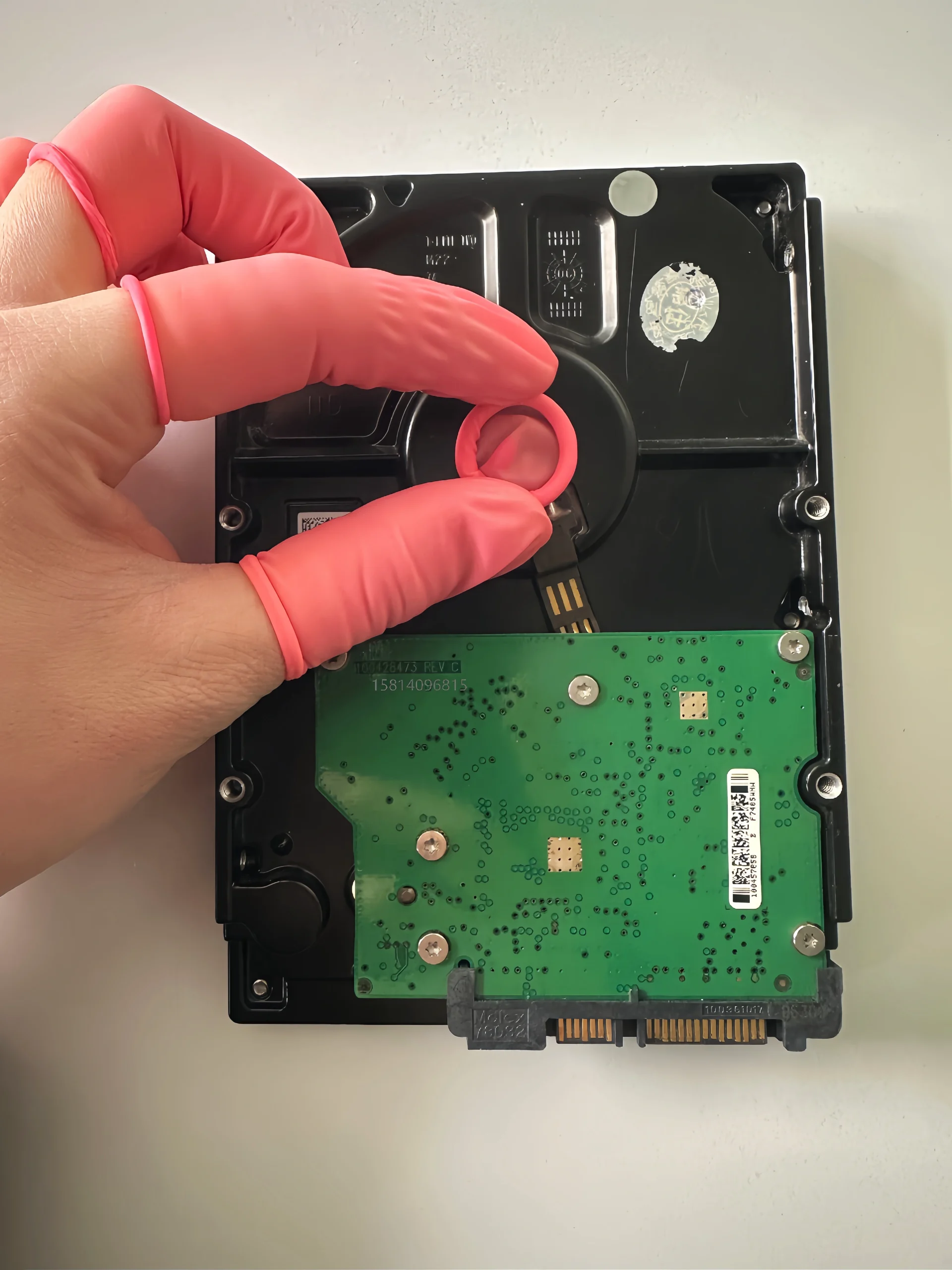 丁腈手套 | 高弹耐用 | 无尘防滑 | 医疗检查与精密操作用