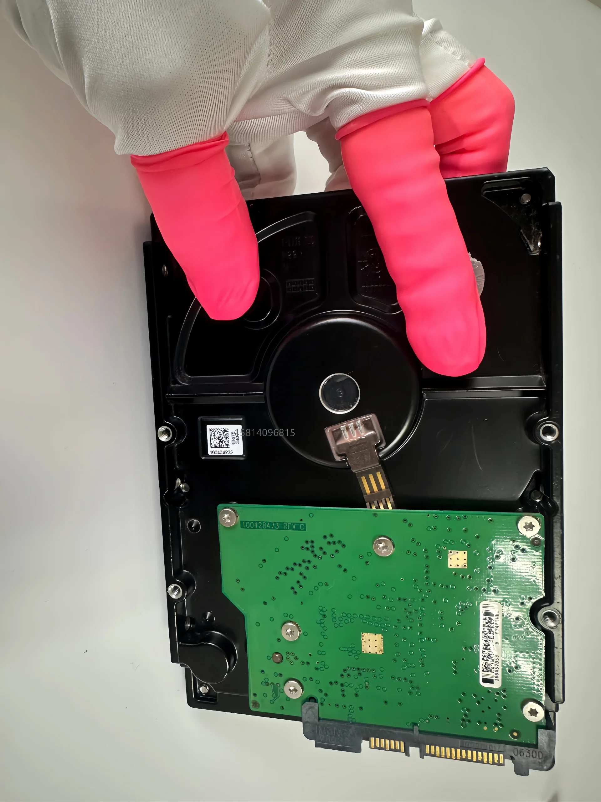 无卤素手指套 | 防静电耐磨 | 无尘防滑 | 精密电子与净化操作用