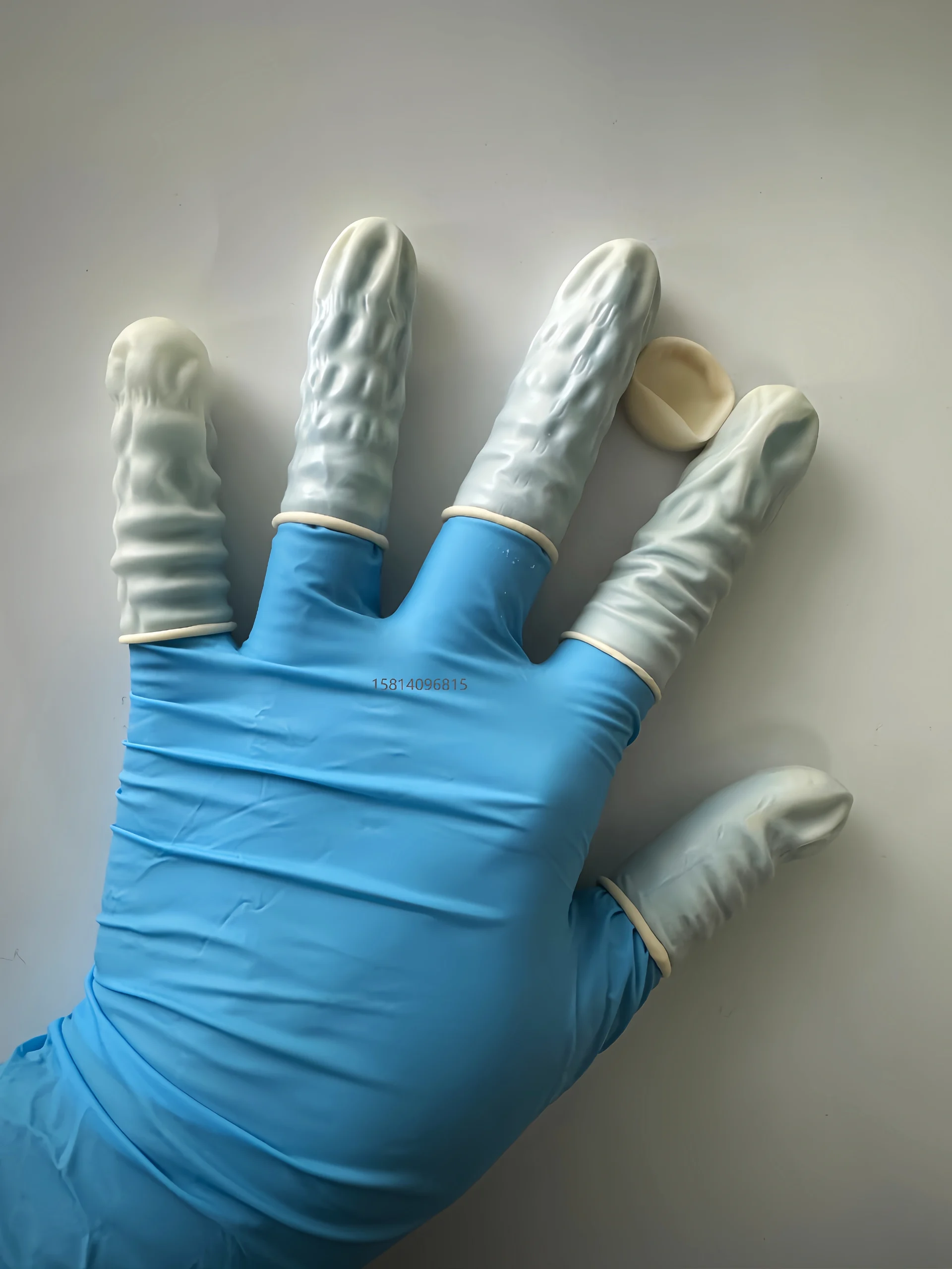 无硫乳胶指套 | 柔软贴合 | 无尘抗过敏 | 精密装配与实验操作用