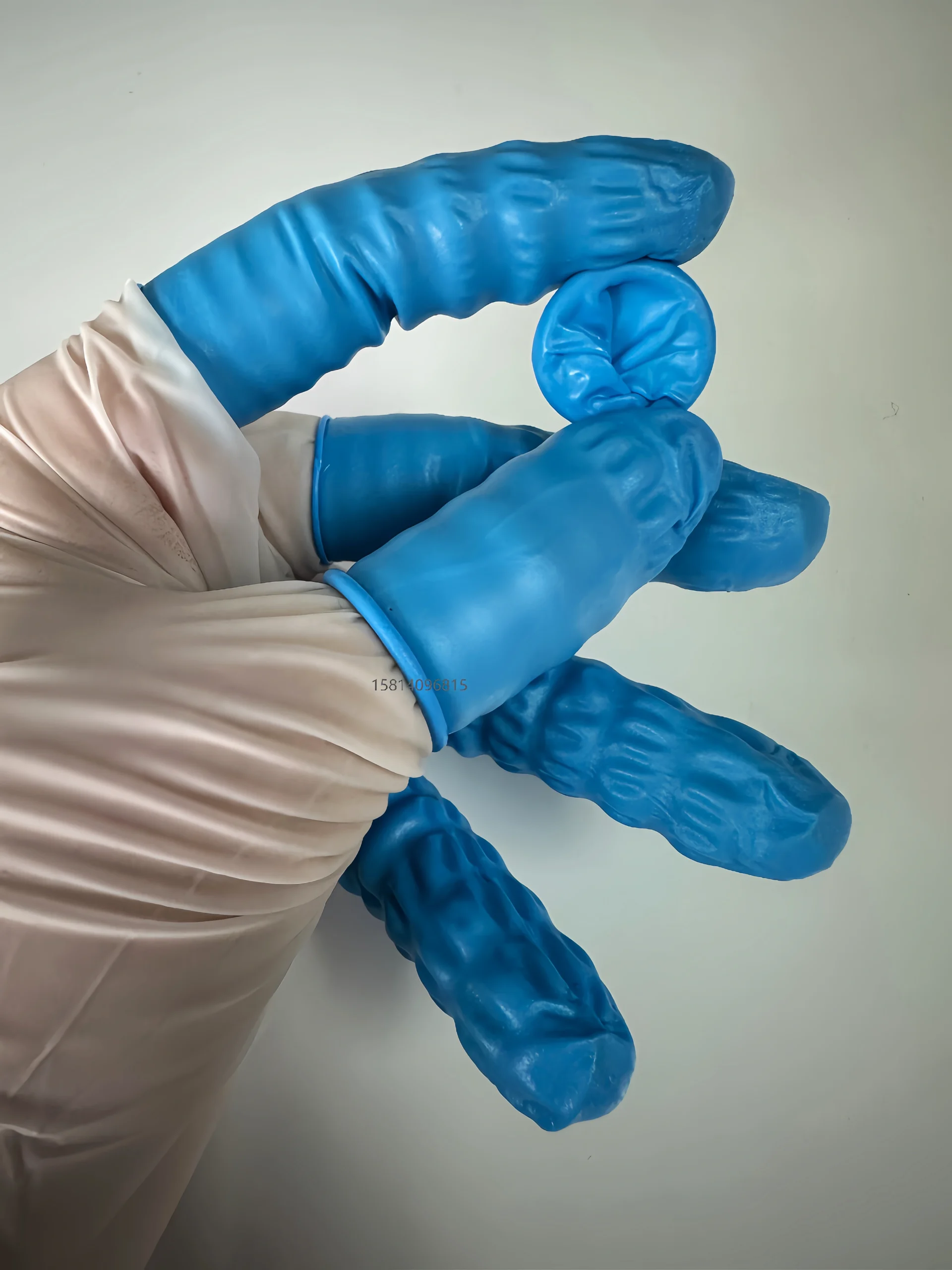 防静电ESD工业指套 | 导电耐磨 | 无尘防滑 | 电子制造与精密装配用